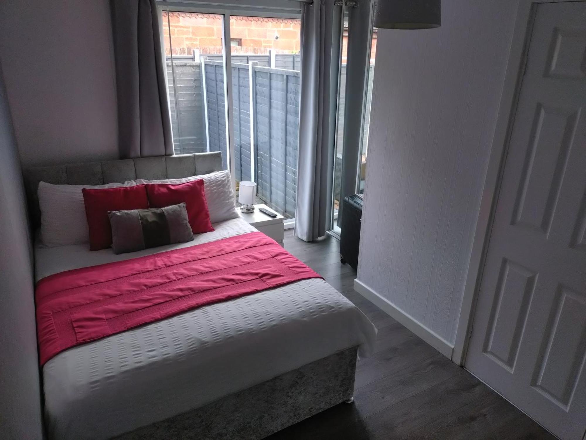 Anchorage Guest House - Also 1 Room Available With Hot Tub,Must Be Booked Separately Balloch Værelse billede