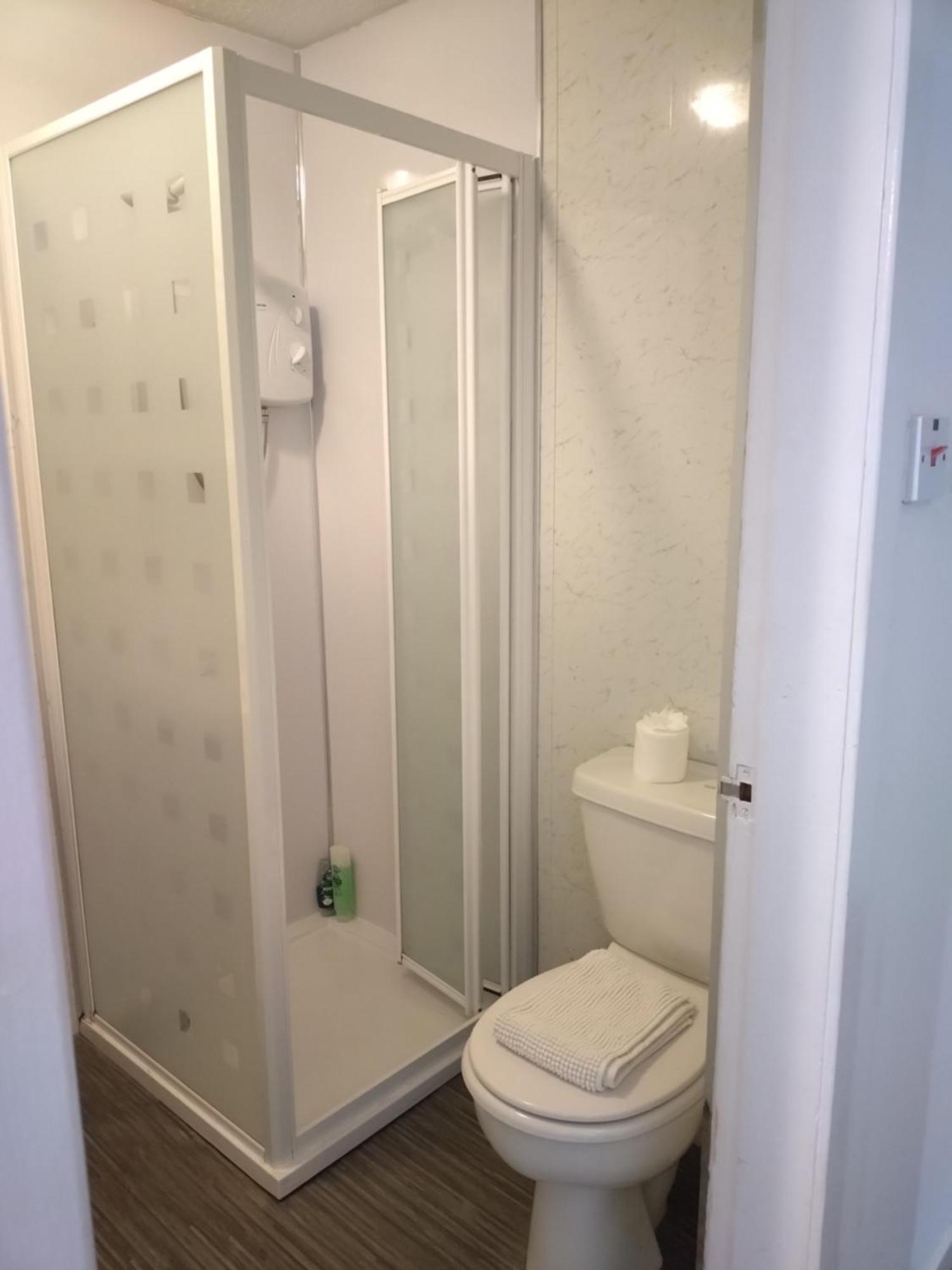 Anchorage Guest House - Also 1 Room Available With Hot Tub,Must Be Booked Separately Balloch Værelse billede