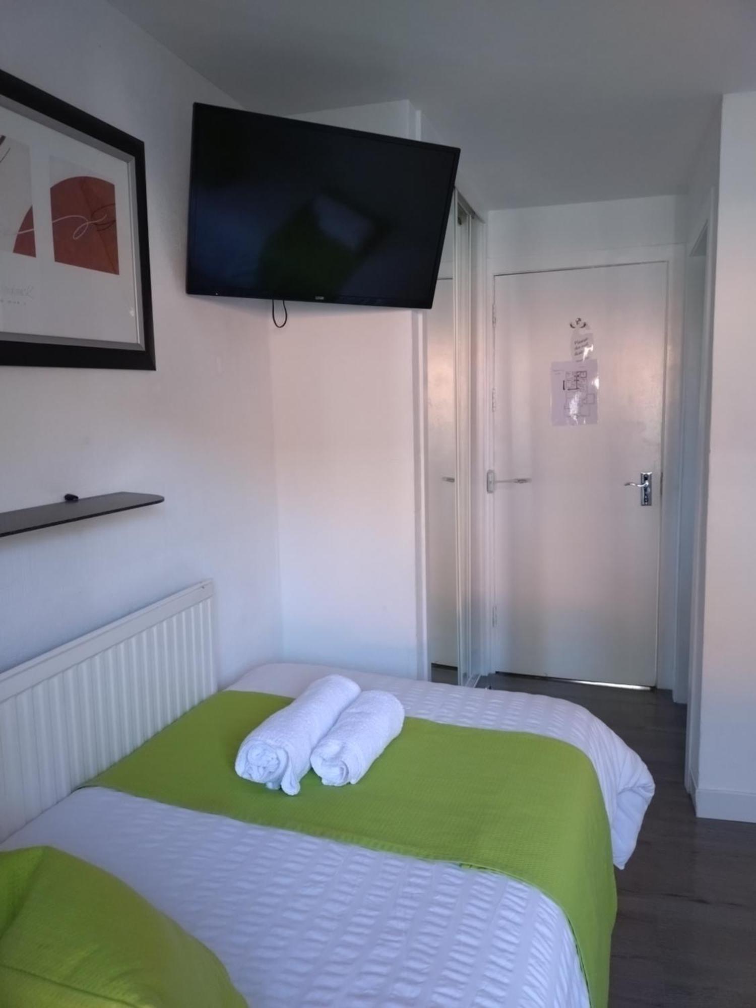 Anchorage Guest House - Also 1 Room Available With Hot Tub,Must Be Booked Separately Balloch Værelse billede