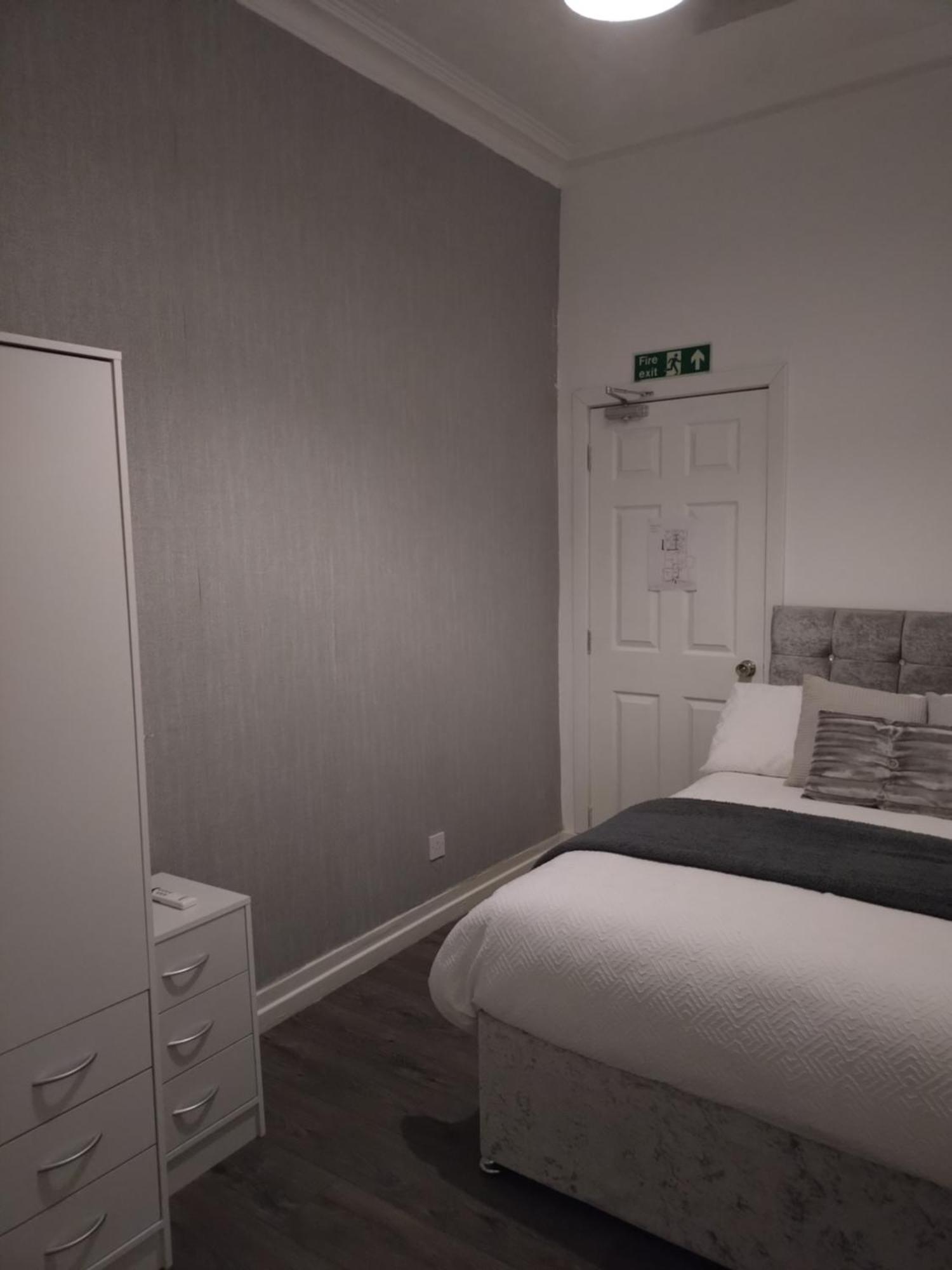 Anchorage Guest House - Also 1 Room Available With Hot Tub,Must Be Booked Separately Balloch Eksteriør billede