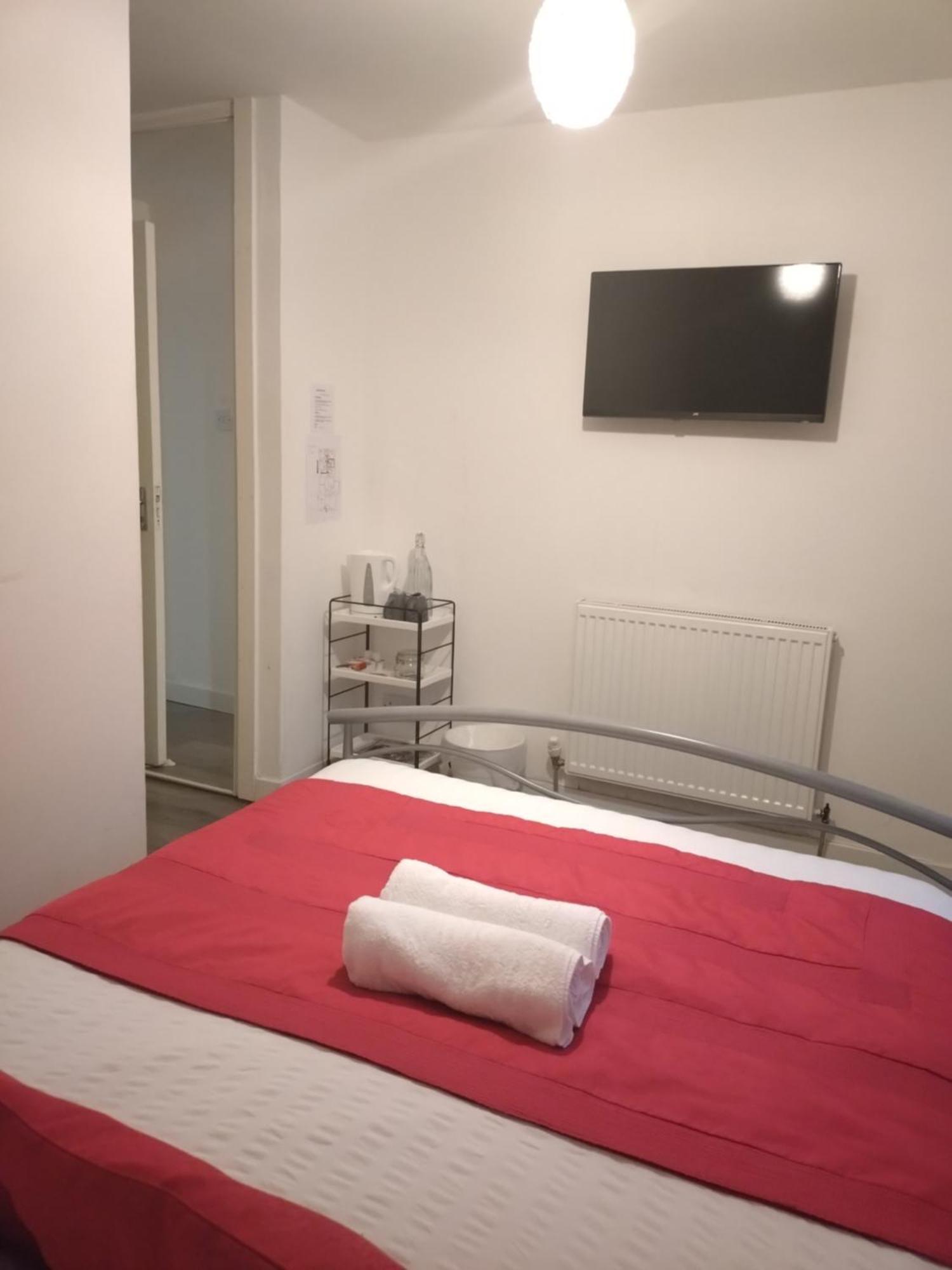 Anchorage Guest House - Also 1 Room Available With Hot Tub,Must Be Booked Separately Balloch Eksteriør billede