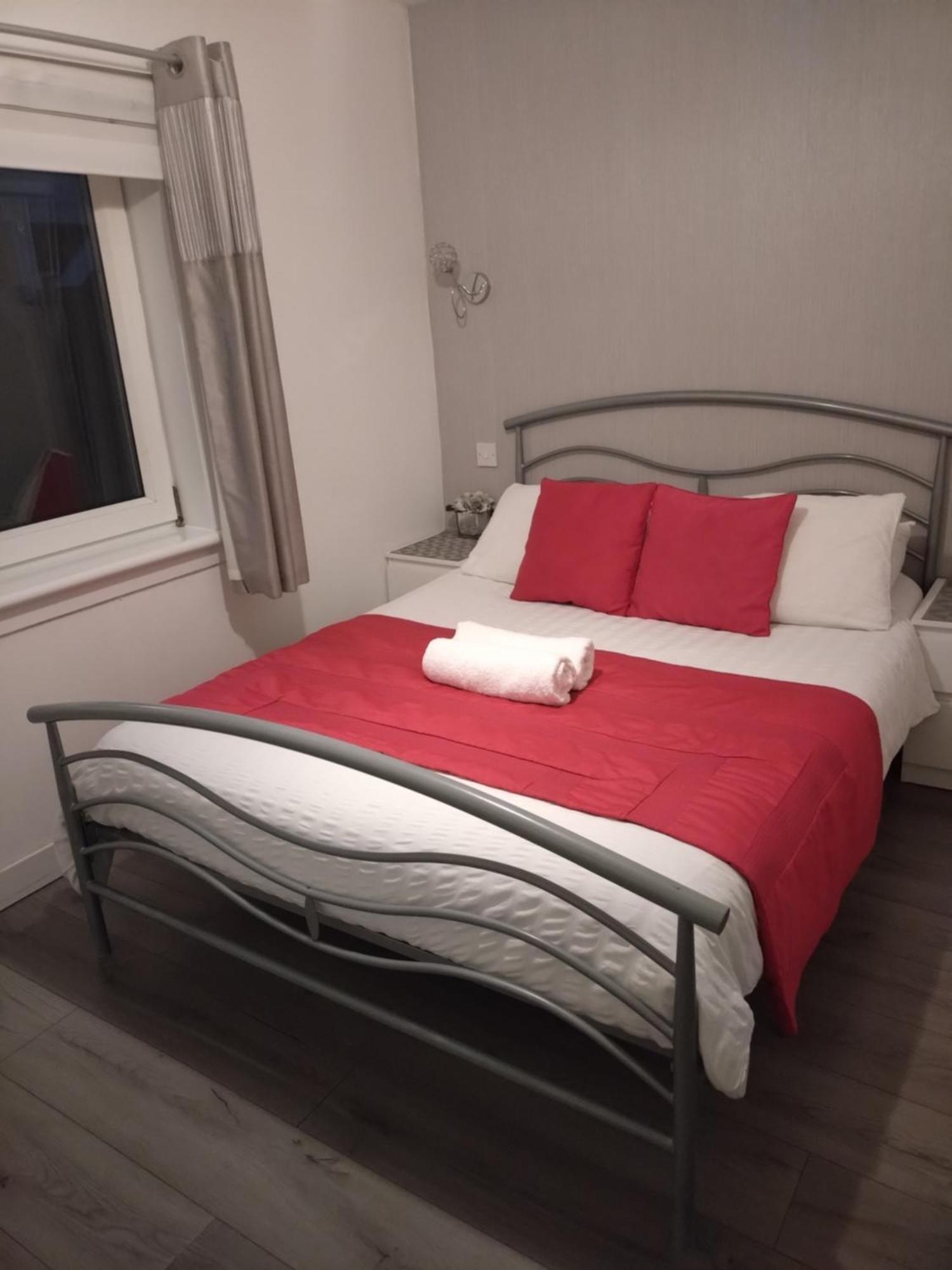 Anchorage Guest House - Also 1 Room Available With Hot Tub,Must Be Booked Separately Balloch Eksteriør billede